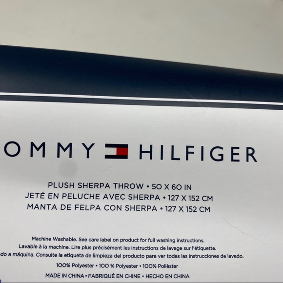 Tommy Hilfiger Plaid Sherpa Throw Blanket Holiday - Picture 5 of 8